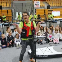 V Kopru mladi danes i&scaron;čejo re&scaron;itve s pomočjo robotov (FOTO)