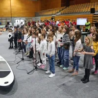 V Kopru mladi danes i&scaron;čejo re&scaron;itve s pomočjo robotov (FOTO)