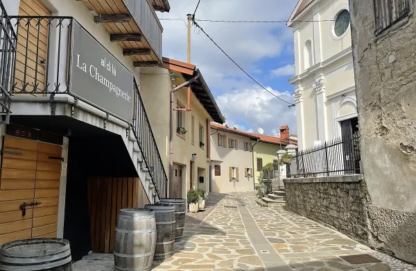 Goriška brda skrivajo veliko kakovostnih zasebnih namestitev.