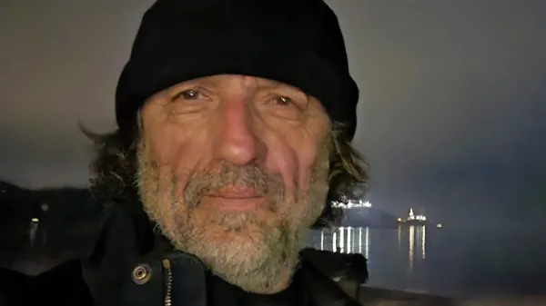 Vito Taufer bo novo postavitev povezal z življenjem v tržaškem 
primorju  v 50. letih