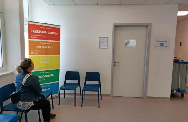 Včeraj zgodaj popoldan ambulanta nujne medicinske pomoči ni 
bila obremenjena. 