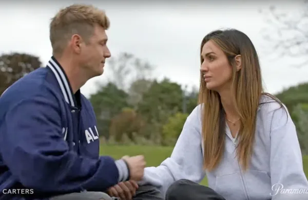 Nick Carter in njegova sestra Angel  v dokumentarcu  pripovedujeta, kako sta slava in denar uničila njihovo družino.