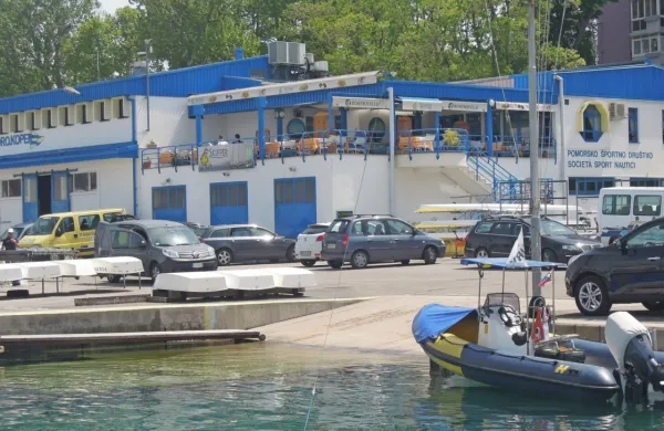 Sodni boj med Marino Koper in športniki očitno še ni zaključen. 