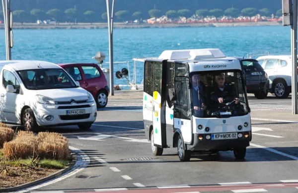 Pijan Celjan trčil v koprsko “kurjerco”. Fotografija je simbolična.
