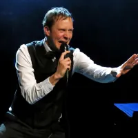 Slovenijo bo letos na izboru za pesem Evrovizije v švicarskem 
Baslu zastopal Klemen Slakonja s pesmijo How Much Time Do We 
Have Left.