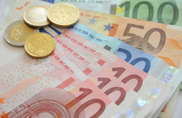 Podpisali dogovor o predlagani pokojninski noveli