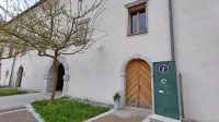 Še brez direktorja, a ima vsaj finančni načrt