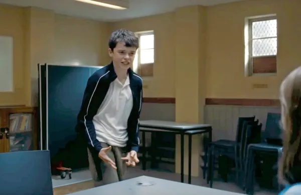 Serija Adolescenca je poskrbela za velik odmev, še posebej v Veliki 
Britaniji, kjer je bila posneta. 