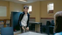 Serija Adolescenca je poskrbela za velik odmev, še posebej v Veliki 
Britaniji, kjer je bila posneta. 