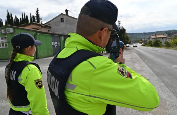 Na policiji so pojasnili, da je namen maratona nadzora hitrosti 
umirjati hitrost vožnje na cestah.