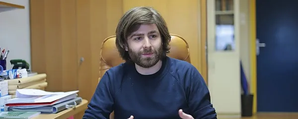 “Eden izmed večjih problemov je vse večja polarizacija, torej 
razdvojenost družbe, ki onemogoča oblikovanje katerekoli rešitve, ki bi razreševala katerikoli drug problem,” pravi dr. Žan Lep.