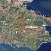 Položaj treh parcel Aleša Hojsa v Kolombanu v koprski  občini