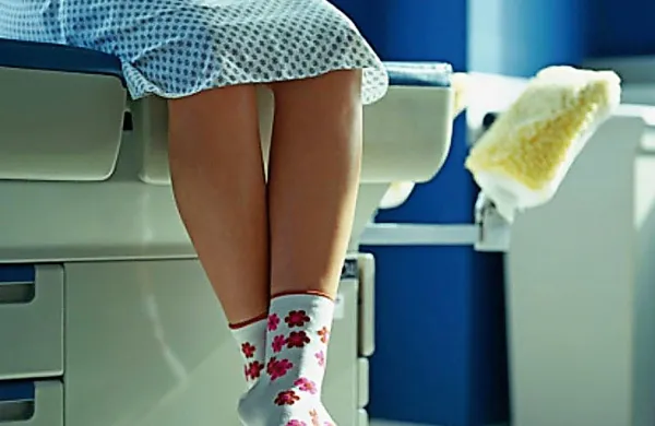 Na parlamentarno obravnavo čaka predlog zakona, s katerim bi 
tudi samskim ženskam in ženskam v istospolni zvezi omogočili 
postopke oploditve z biomedicinsko pomočjo. 