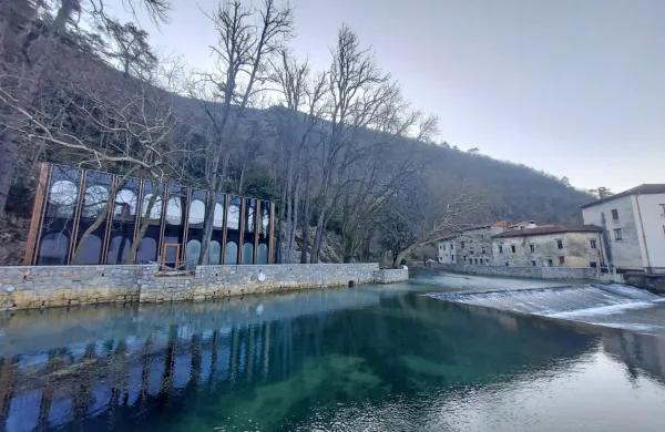 Občina še ni pokopala načrtov s paviljonom Podskala, a prihodkov 
iz tega naslova še ni. 