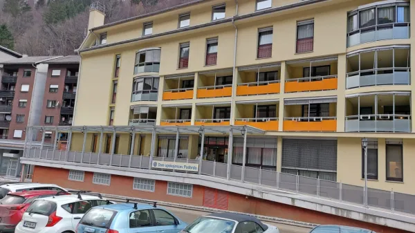 Dom  upokojencev Podbrdo  skupaj z domačini  čaka na boljšo dostopnost do zdravstvene oskrbe. 

