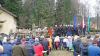 Ob spomeniku pri Abramu je potekala spominska slovesnost ob 
83. obletnici nanoške bitke.