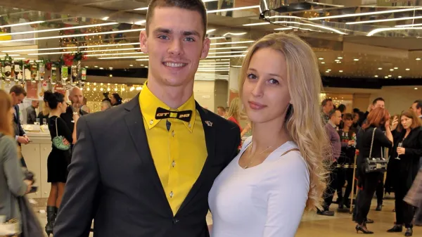 Fotografija, ki je nastala na začetku njune skupne poti.