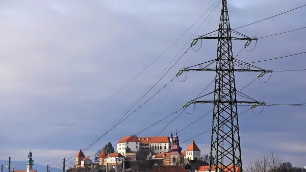 65 odstotkov odjemalcev, ki so se odločili za znižanje dogovorjene moči, je bilo pri tem uspešnih.    
