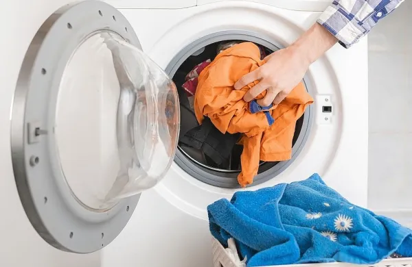 Sveže perilo, svež dan: zakaj je pomembno, da perilo diši dlje