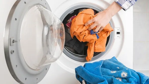 Sveže perilo, svež dan: zakaj je pomembno, da perilo diši dlje