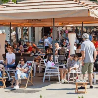 Primorski turistični kraji pokajo po &scaron;ivih (FOTO)