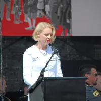 Zbrane je nagovorila tudi predsednica državnega zbora Urška 
Klakočar Zupančič.