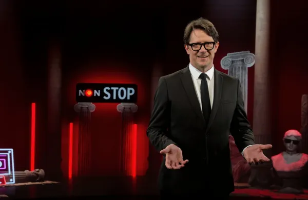 Oddaja nonSTOP z Boštjanom Klunom bo prvič na sporedu že 
jutri.