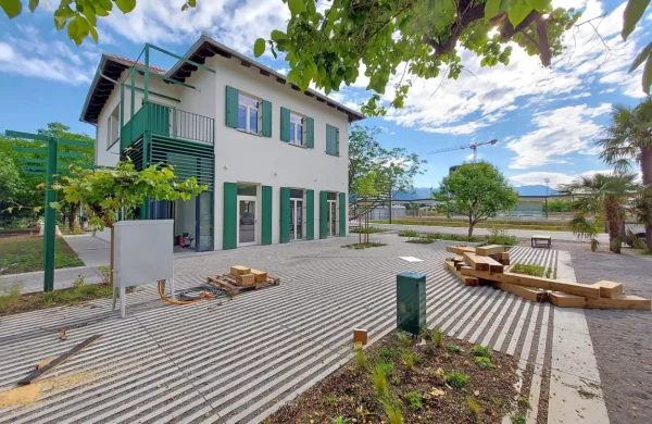 Za objekt Super 8 mestna občina že v četrto išče najemnika.