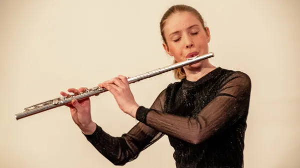 Rebeka Koren je zaigrala na prečno flavto.