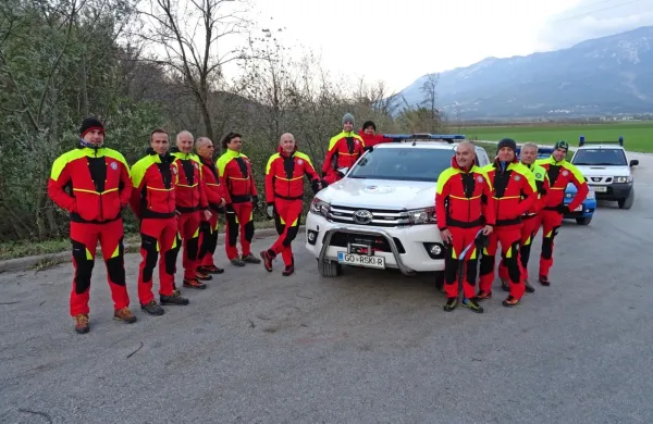 Ajdovski gorski reševalci odslej delujejo kot samostojna reševalna 
postaja. 