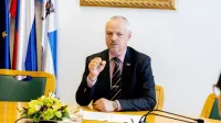 Župan Občine Pivka Robert Smrdelj pravi, da je v občini še veliko 
izzivov.