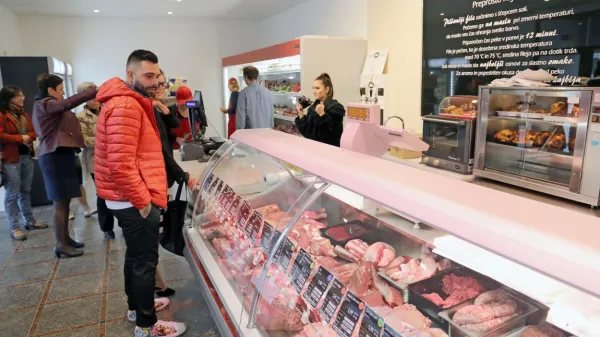 Pri mesu Slovenija pokriva približno 80 odstotkov potreb prebivalstva.