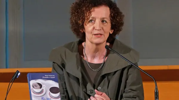 Maja Haderlap na nedavnem branju iz nove knjige pod okriljem 
Evropske prestolnice kulture Nova Gorica - Gorica