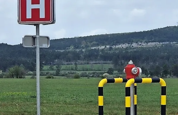 Polnilno mesto za ga&scaron;enje požarov na letali&scaron;ču Gabrk