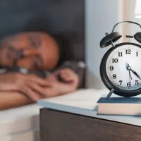 Rafinirani sladkorji hitro zvišajo raven sladkorja v krvi, kar nam 
oteži, da zaspimo.