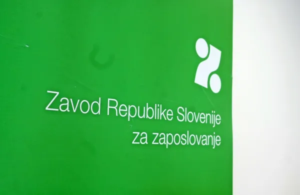 Brezposelnost v prvih treh mesecih leta nekoliko navzgor
