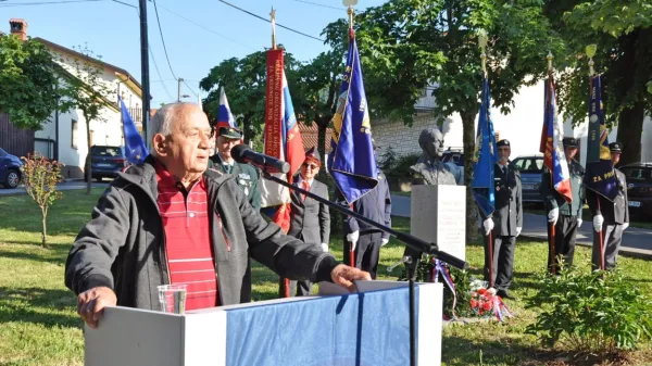 Andrej Jelačin na komemoraciji obletnice smrti Danila Zelena
