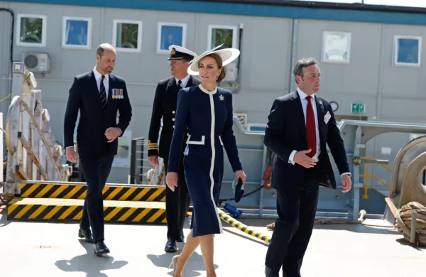 William in Kate v kraljevo hišo vnašata vrednote milenijske 
generacije.