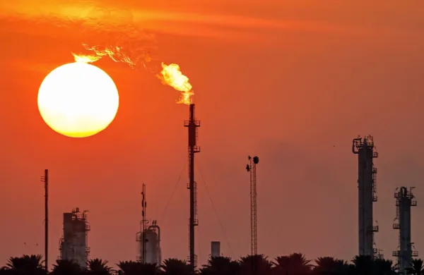 Analitiki pričakujejo, da bodo države V8 julija še povečale 
proizvodnjo.