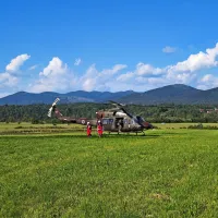 Tragedija pri Petelinjah: v mazdi umrli voznica in sopotnica