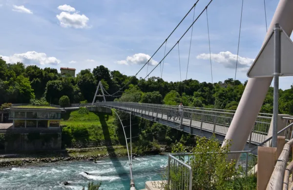 Odvodnik bo padavinsko vodo  iz Nove Gorice po ceveh v Sočo 
pripeljal desno od visečega mosta pod Kajakaškim centrom 
Solkan, že blizu državne meje. 