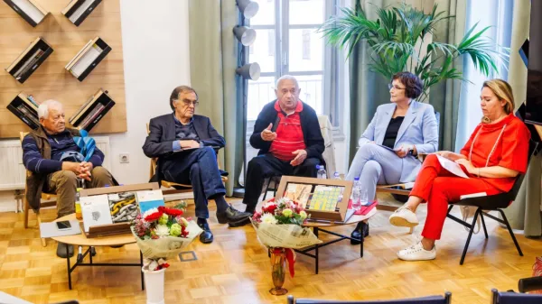 Na domoznanskem večeru so sodelovali (z leve): Mario Gržinič, dr. 
Salvator Žitko, Andrej Jelačin, Luana Malec in  Vladka Gojak.
