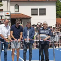 Goran Dragić navdu&scaron;il najmlaj&scaron;e na odprtju igri&scaron;ča v Ilirski Bistrici