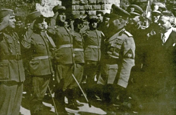 O odvzemu častnega me&scaron;čanstva Mussoliniju bodo odločali tudi na upravnem sodi&scaron;ču
