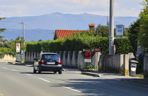 V Pobege se je vrnil radar