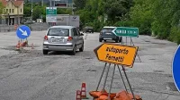 Vsa vozila morajo po prehodu meje čez nekdanje parkirišče, na 
koncu pa izberejo smer: ali proti Opčinam in Trstu, Repentabru ali 
pa na avtocesto.
