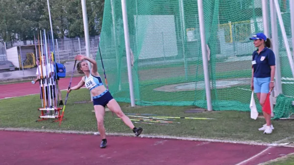 Žana Sovdat (Posočje) je bila tretja v metu kopja. 