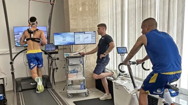 Nogometaši med  nevsakdanjo preizkušnjo