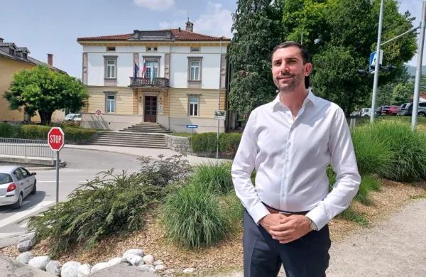 Tolminski župan Alen Červ izpostavlja večjo učinkovitost občine.