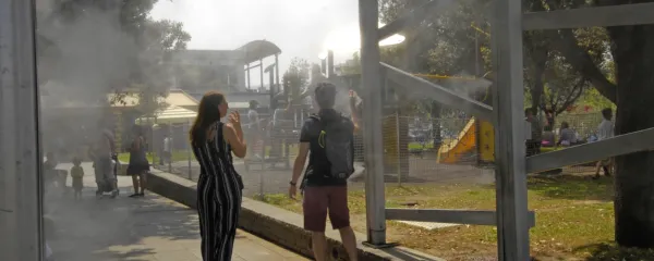 Ali veste, kaj se dogaja z našim telesom, ko poletna vročina 
postane ekstremna?